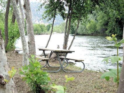 Holiday park Sequoia Riverfront 2*